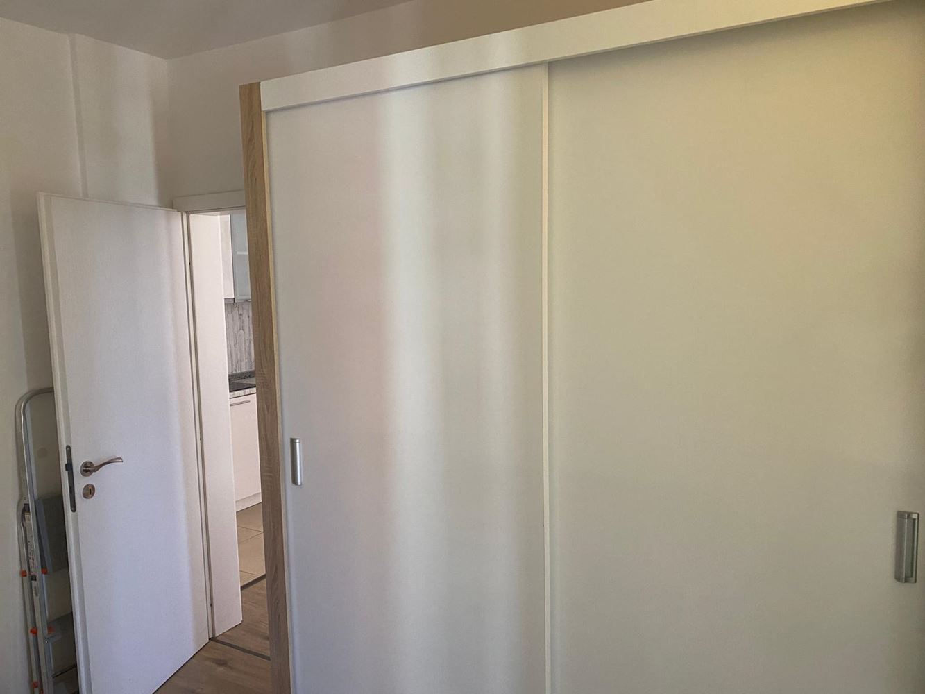 One-Bedroom Apartment in Pomorie – Furnished, with Garden and Excellent Location