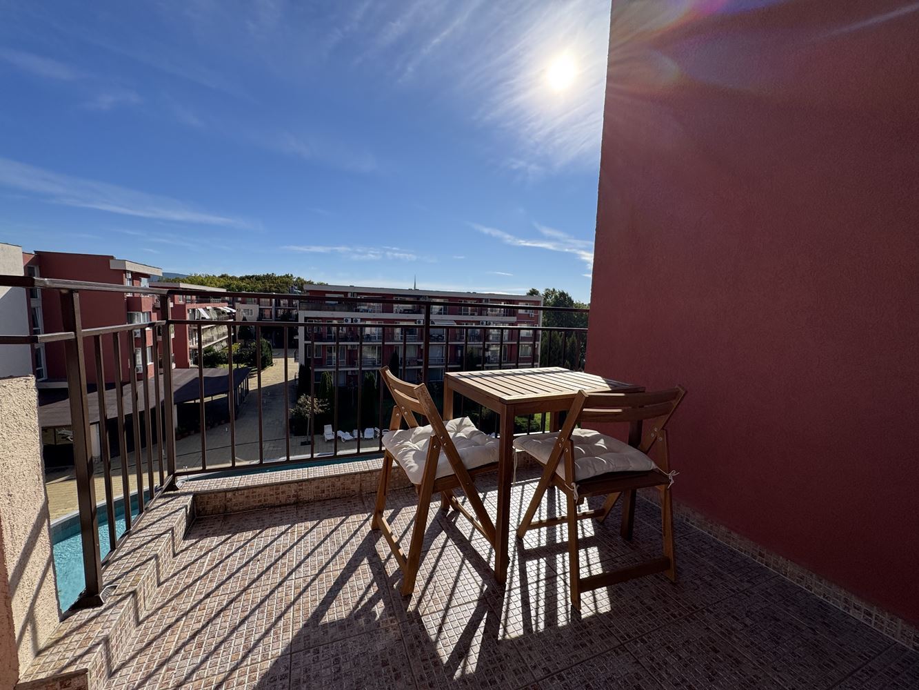 Studio with pool view in a complex with excellent infrastructure in Sunny Beach