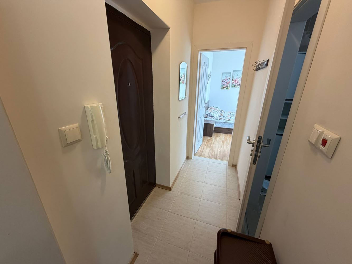 One-Bedroom Apartment in the Heart of Ravda – Cozy Home with a View of Greenery