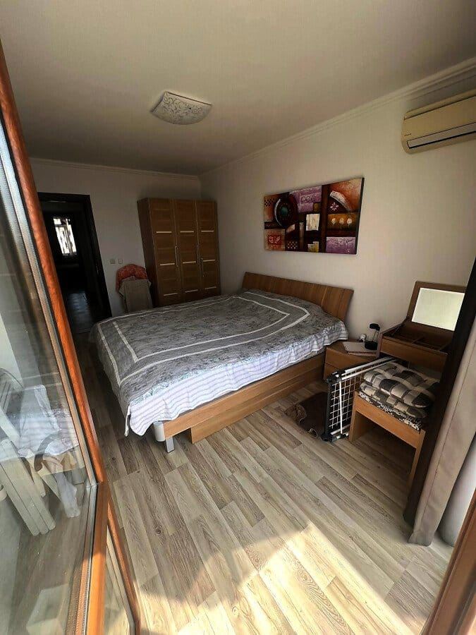 Spacious Four-Bedroom Apartment with a Unique Panoramic View of the Entire Bay in Sveti Vlas