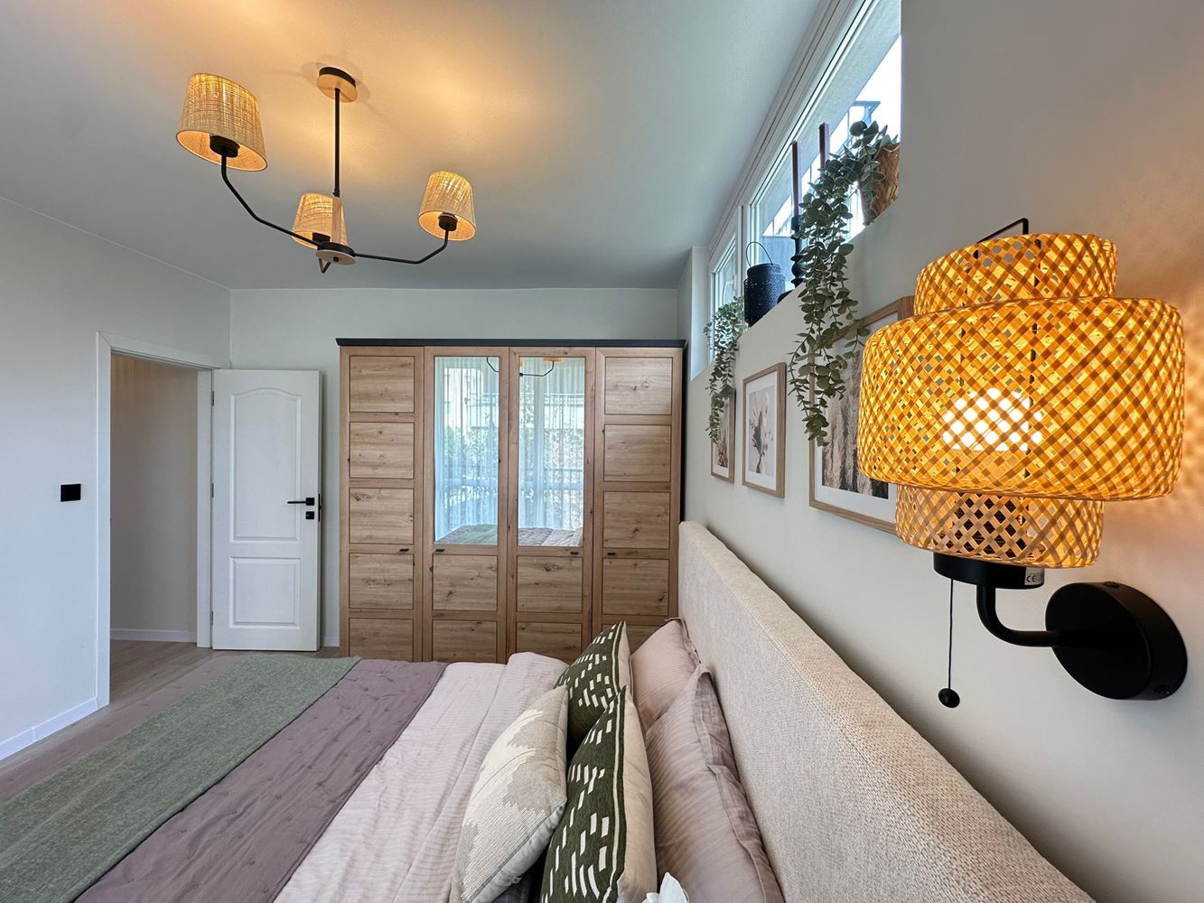 Luxuriously Furnished One-Bedroom Apartment with No Maintenance Fee in Sunny Beach