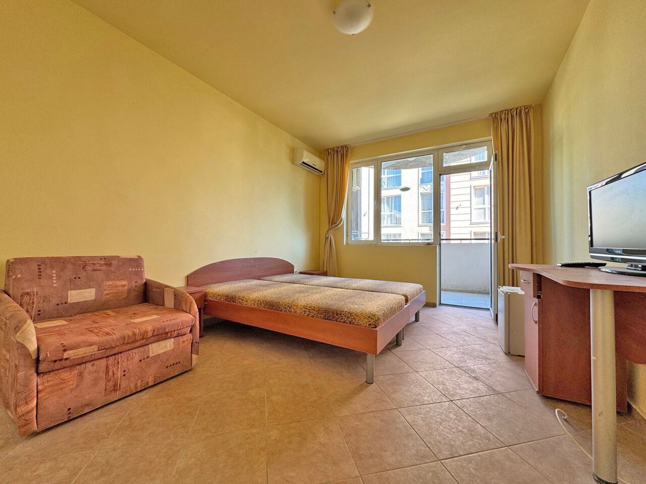 Studio Apartment in Ravda with No Maintenance Fee – Comfortable Living in a Peaceful Environment