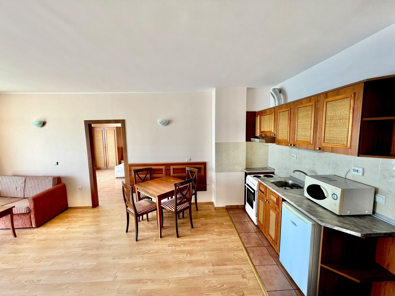 One-bedroom apartment with panoramic sea view on the first line in Sveti Vlas