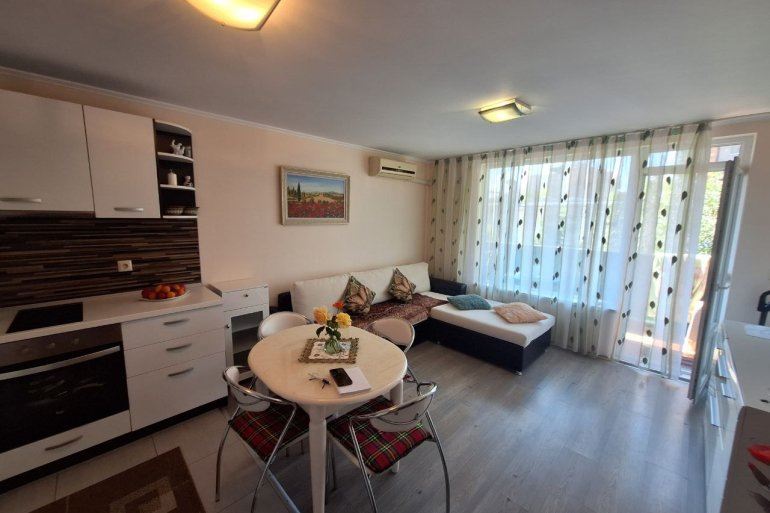 Cozy One-Bedroom Apartment 200 Meters from the Beach in Ravda – Comfort and Tranquility in an Excellent Property by the Sea
