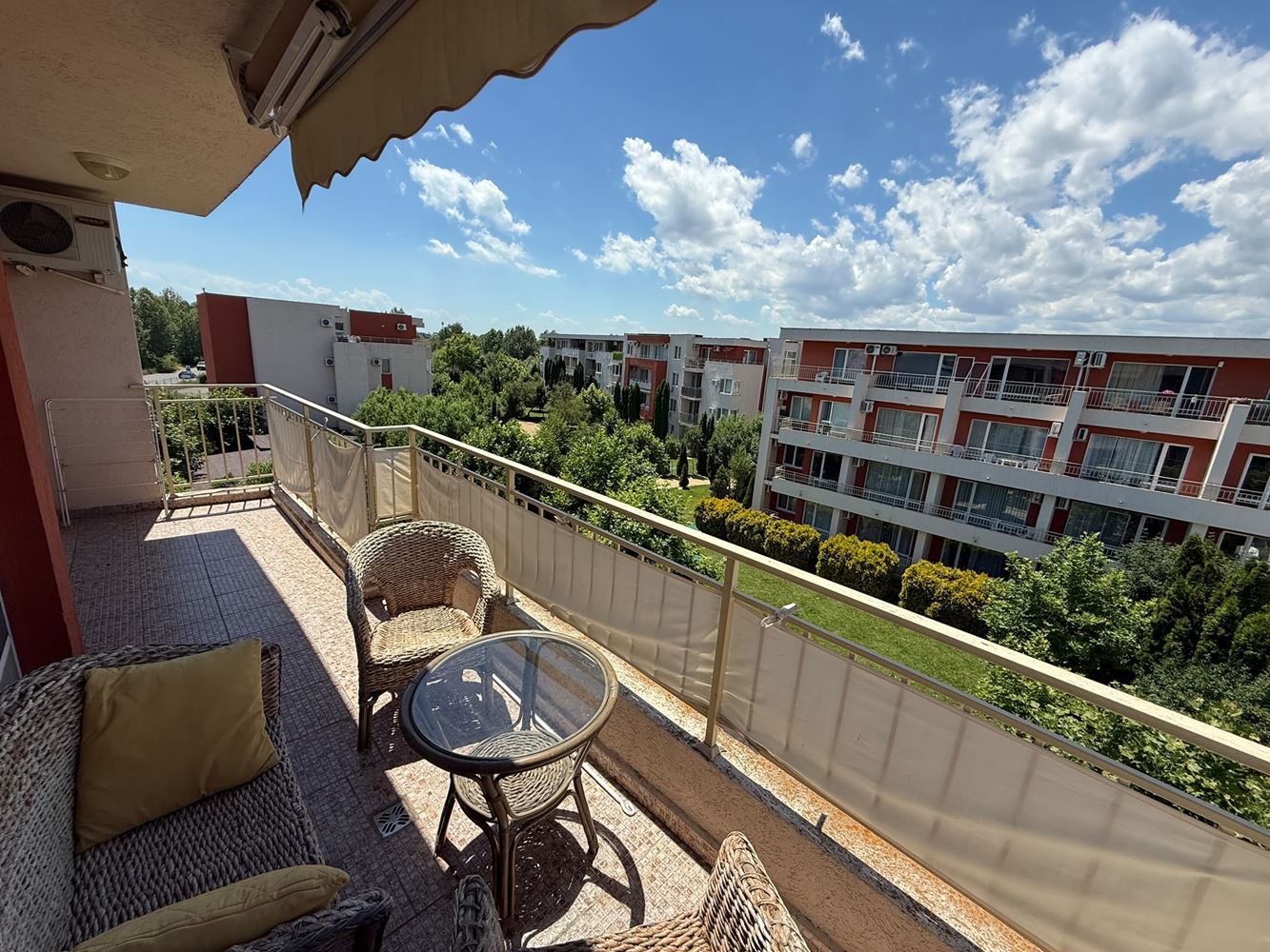 Spacious One-Bedroom Apartment Near the Aquapark in Sunny Beach – An Excellent Opportunity for Investment and a Holiday Home