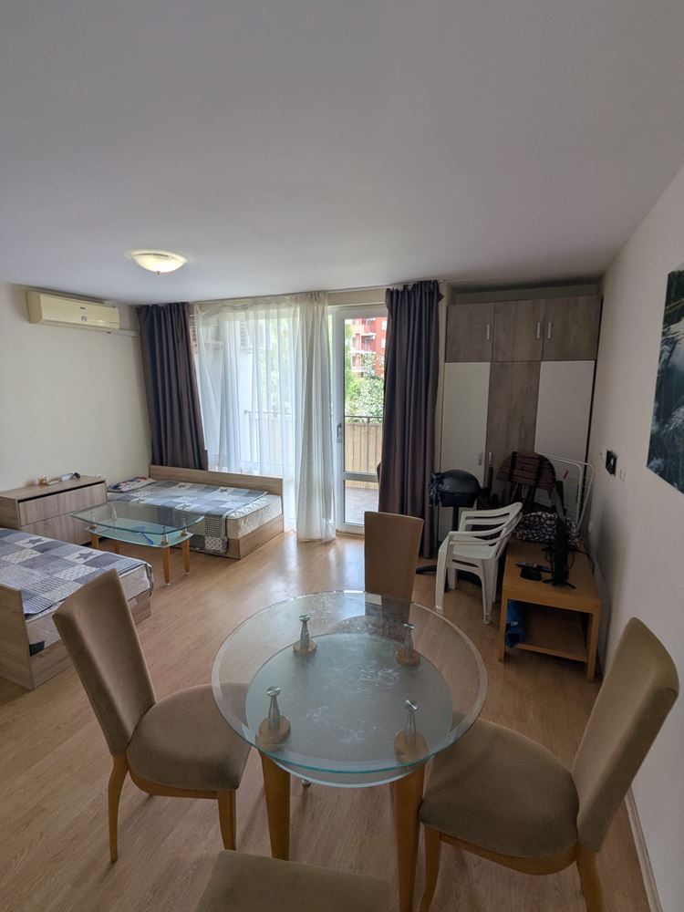 Large One-Bedroom Apartment on the First Line in Sveti Vlas – Spaciousness, Comfort and Sea Atmosphere