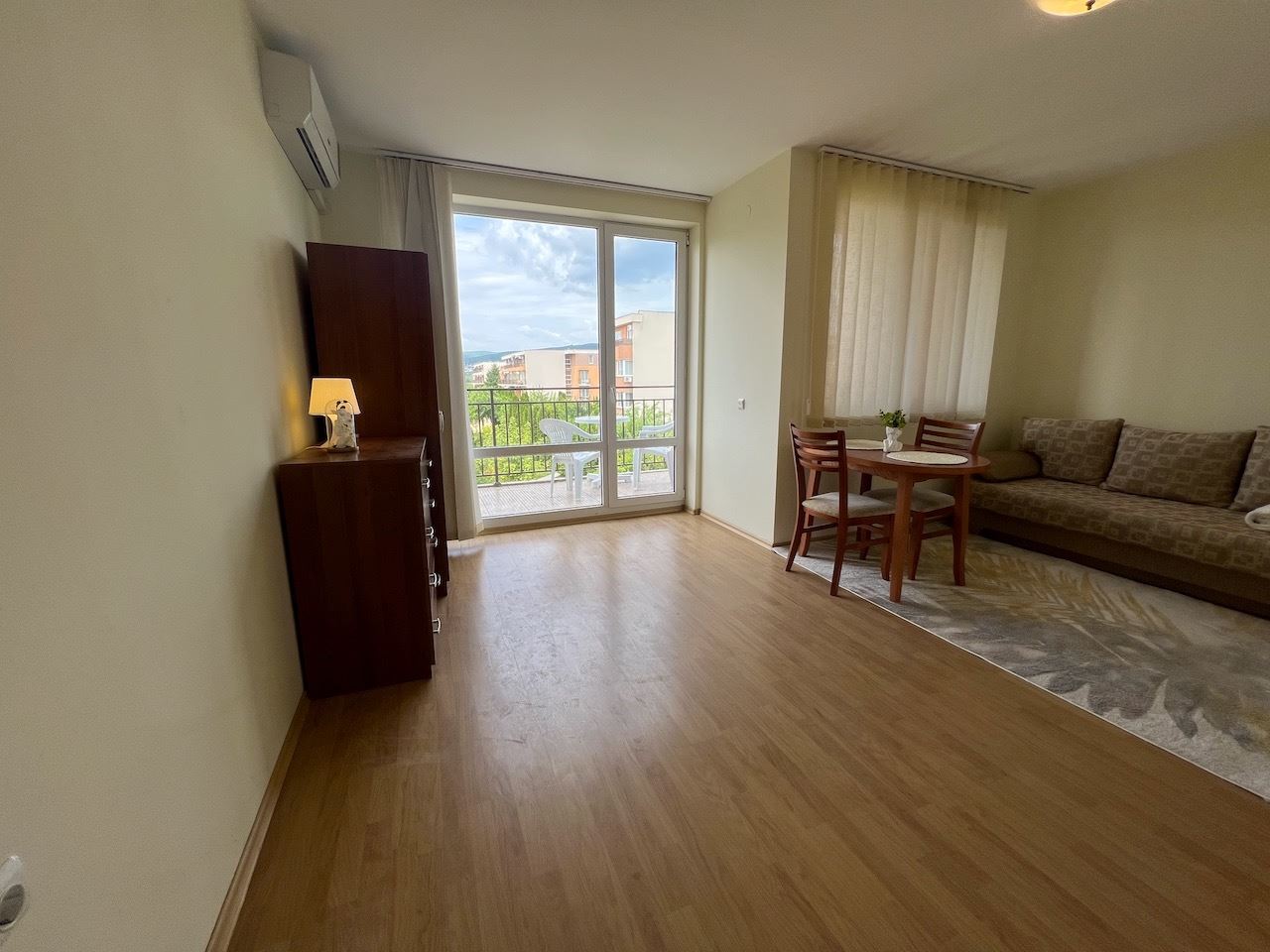 Spacious studio in Sunny Beach with an excellent location and an impressive complex – ready to move in or invest in