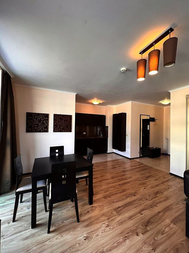 Spacious one-bedroom apartment 50 meters from the beach in Sunny Beach – excellent location and comfort in a gated complex