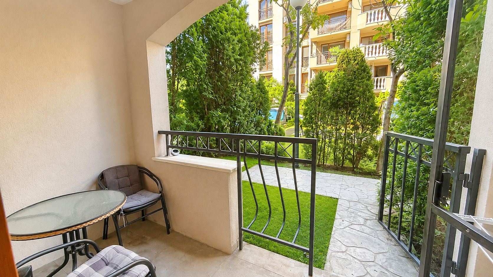 Stylishly Furnished Studio in a Luxury Complex in the Center of Sunny Beach – High-Class Comfort
