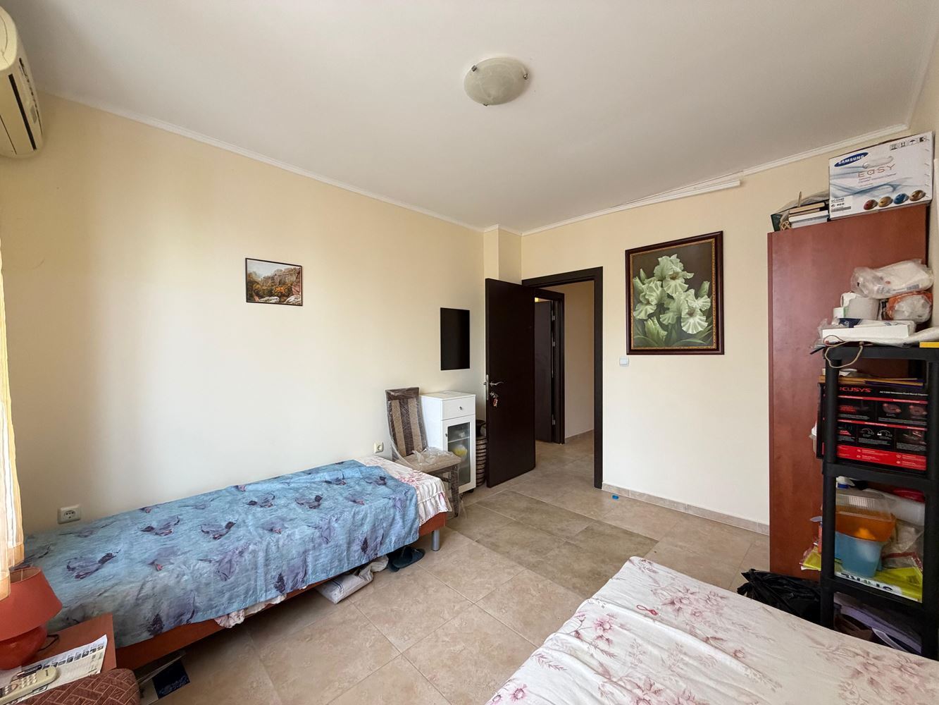 Apartment with two bedrooms and pool view in Nessebar – space, comfort and excellent location just 300 meters from the sea