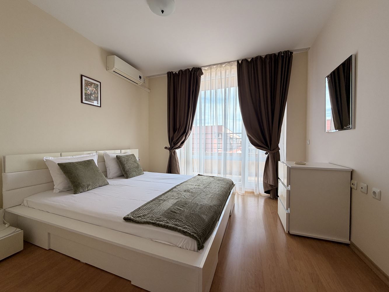 Spacious Apartment with Two Bedrooms in Sunny Beach – Panoramic View and Quiet Location