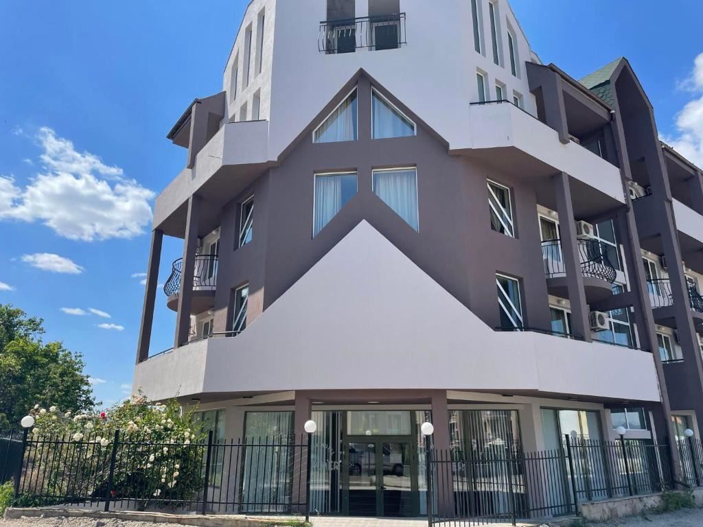 Practical Studio with No Maintenance Fee in Ravda – Excellent Choice for Year-Round Living or Investment