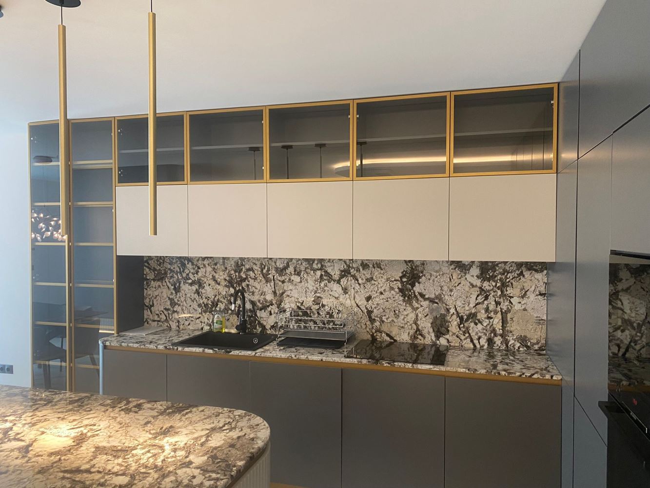 Elegant and spacious three-bedroom apartment on the first sea line in Nessebar – panoramic sea view and premium comfort