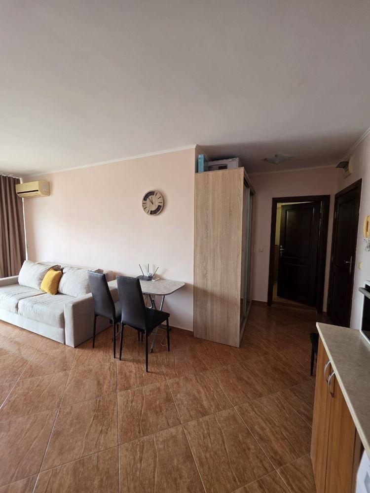 Studio with Pool View in Sveti Vlas – an Excellent Option for Investment, Living or Summer Holidays