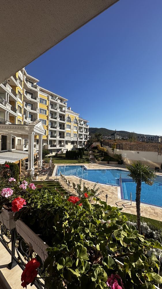 Sveti Vlas: A Particularly Interesting Property with a Pleasant Pool View