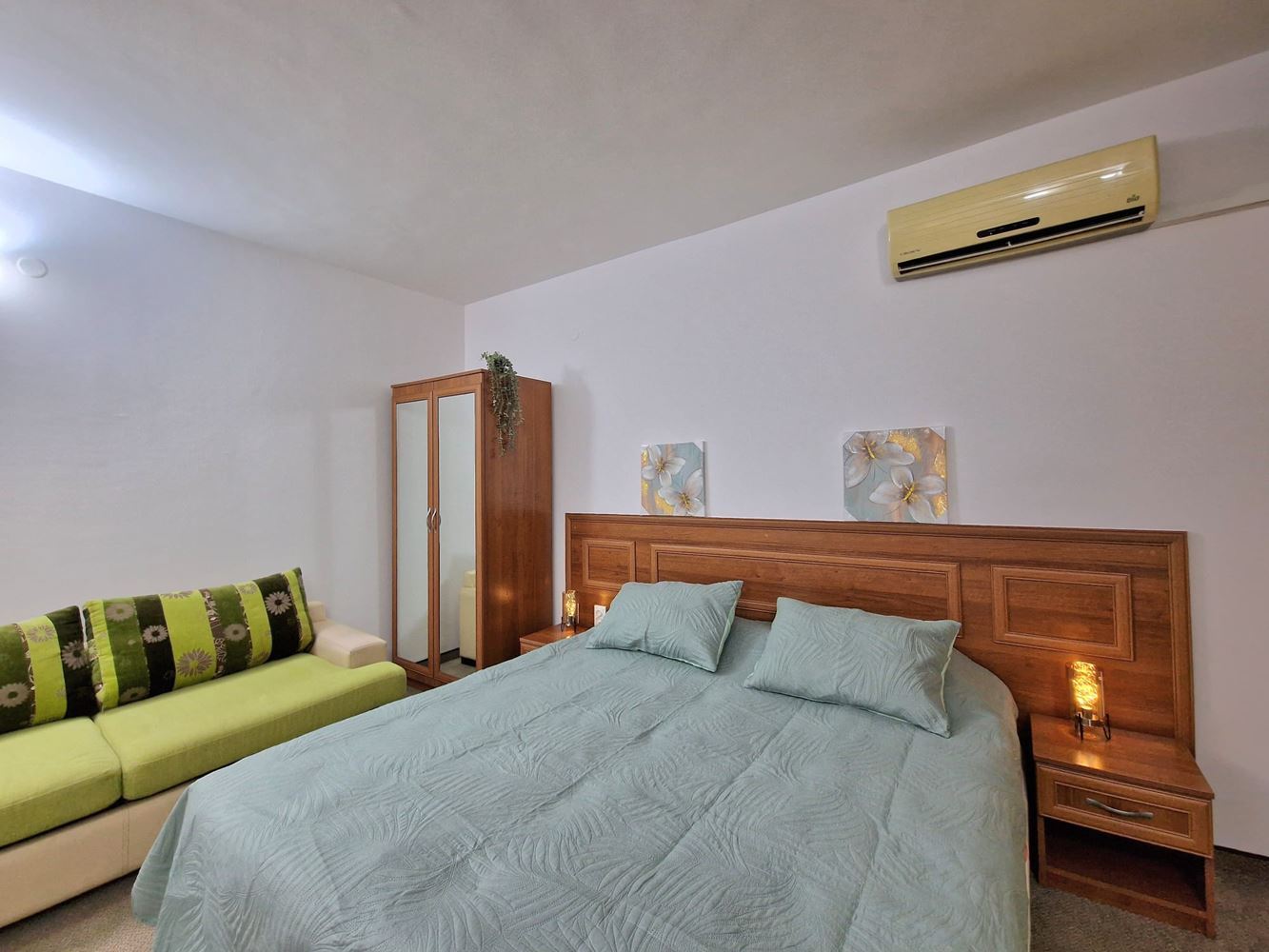 Panoramic studio on the top floor in Sunny Beach – tranquility, space, and a sense of freedom