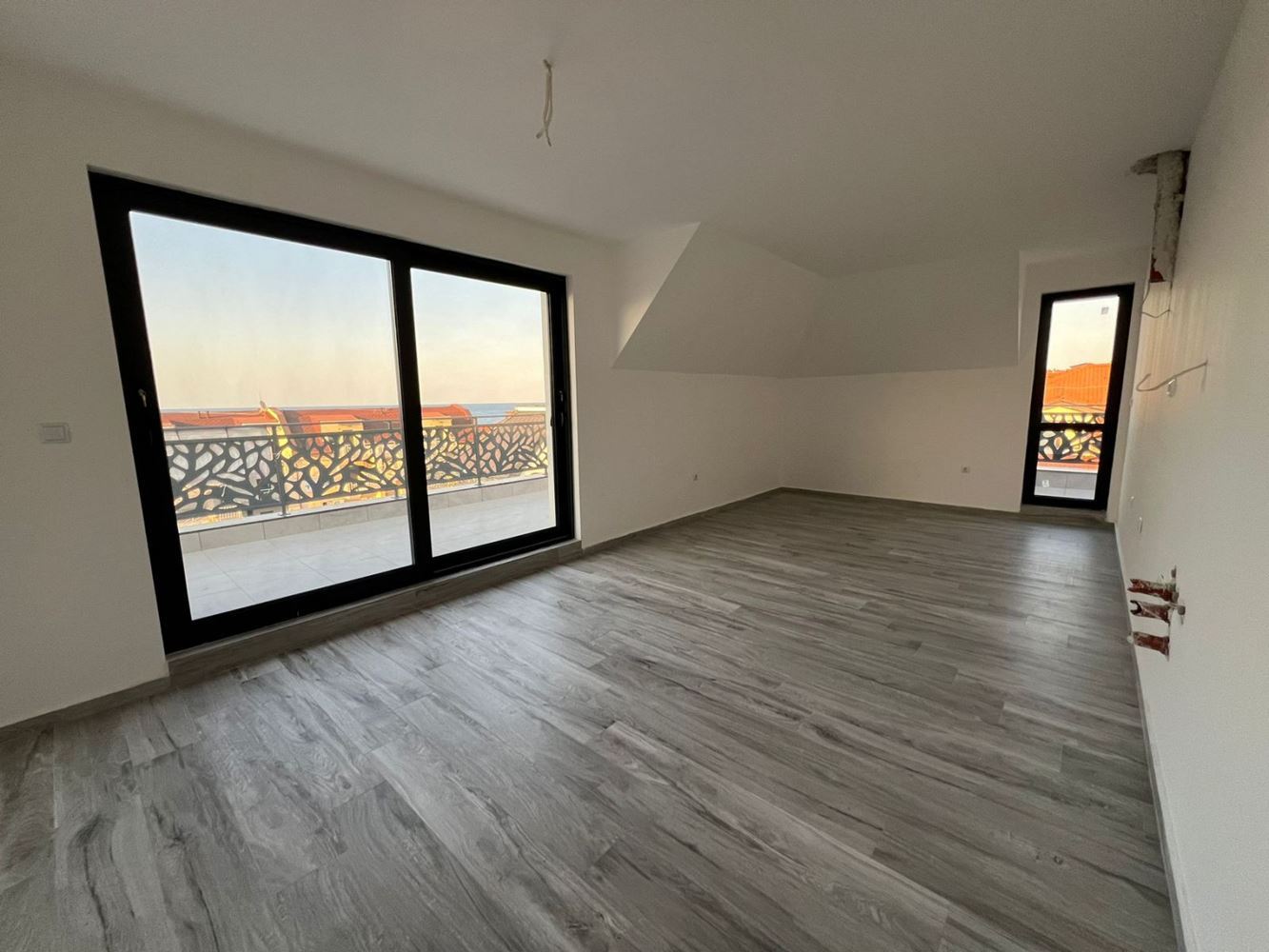 Two-Bedroom Apartment with Panoramic Sea View – Just Steps from the Beach in Sozopol