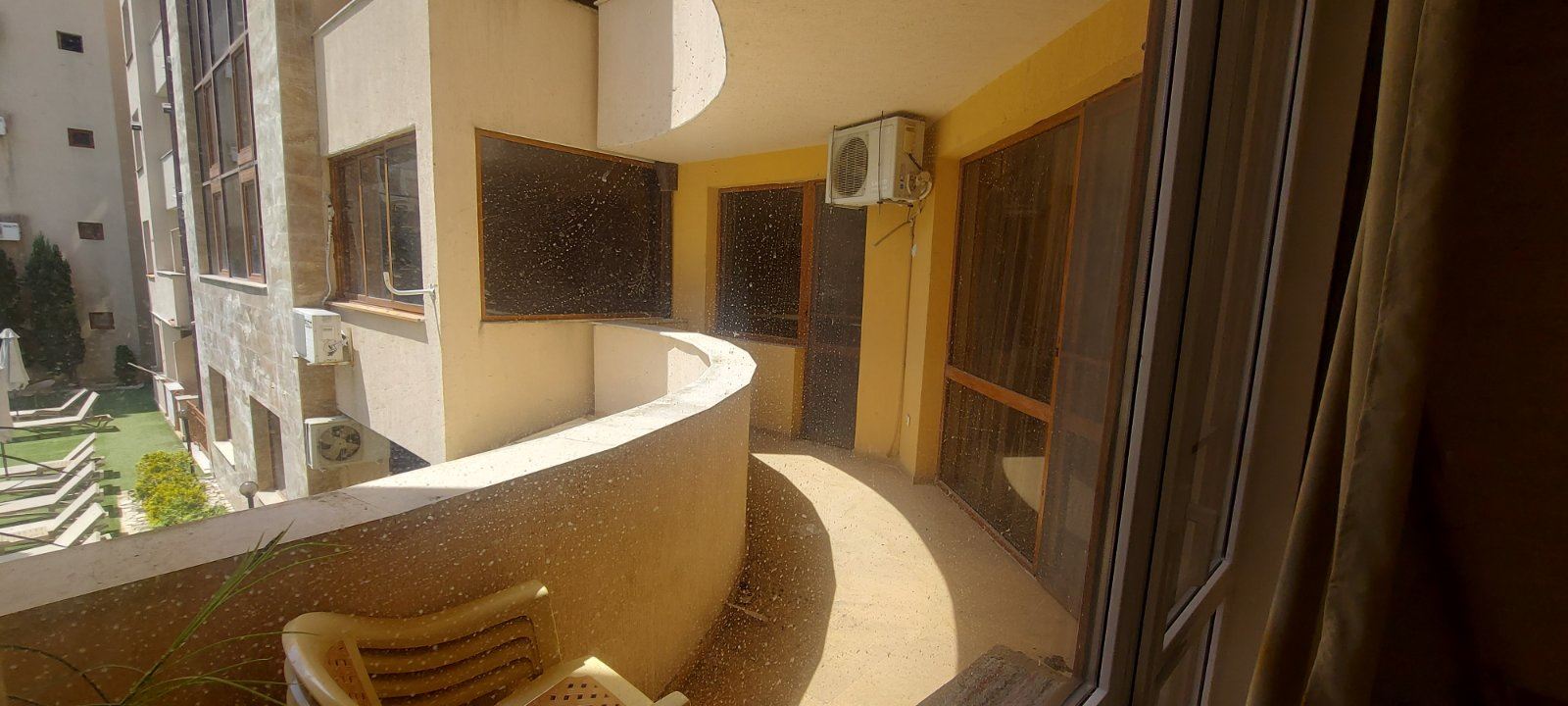 Spacious two-bedroom apartment in a modern complex in the center of Sunny Beach