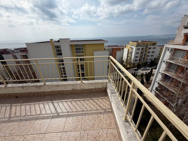 Panoramic studio with sea view in Sveti Vlas – impressive location, large-scale complex, and high-class investment