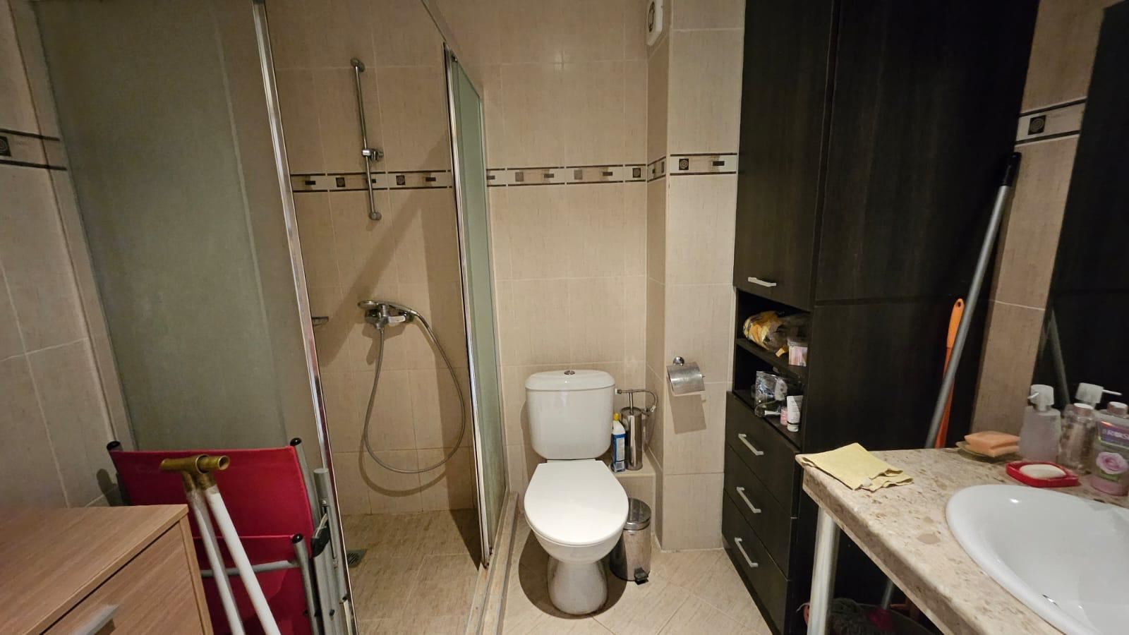 Spacious one-bedroom apartment on the first sea line in Tsarevo with full furnishing