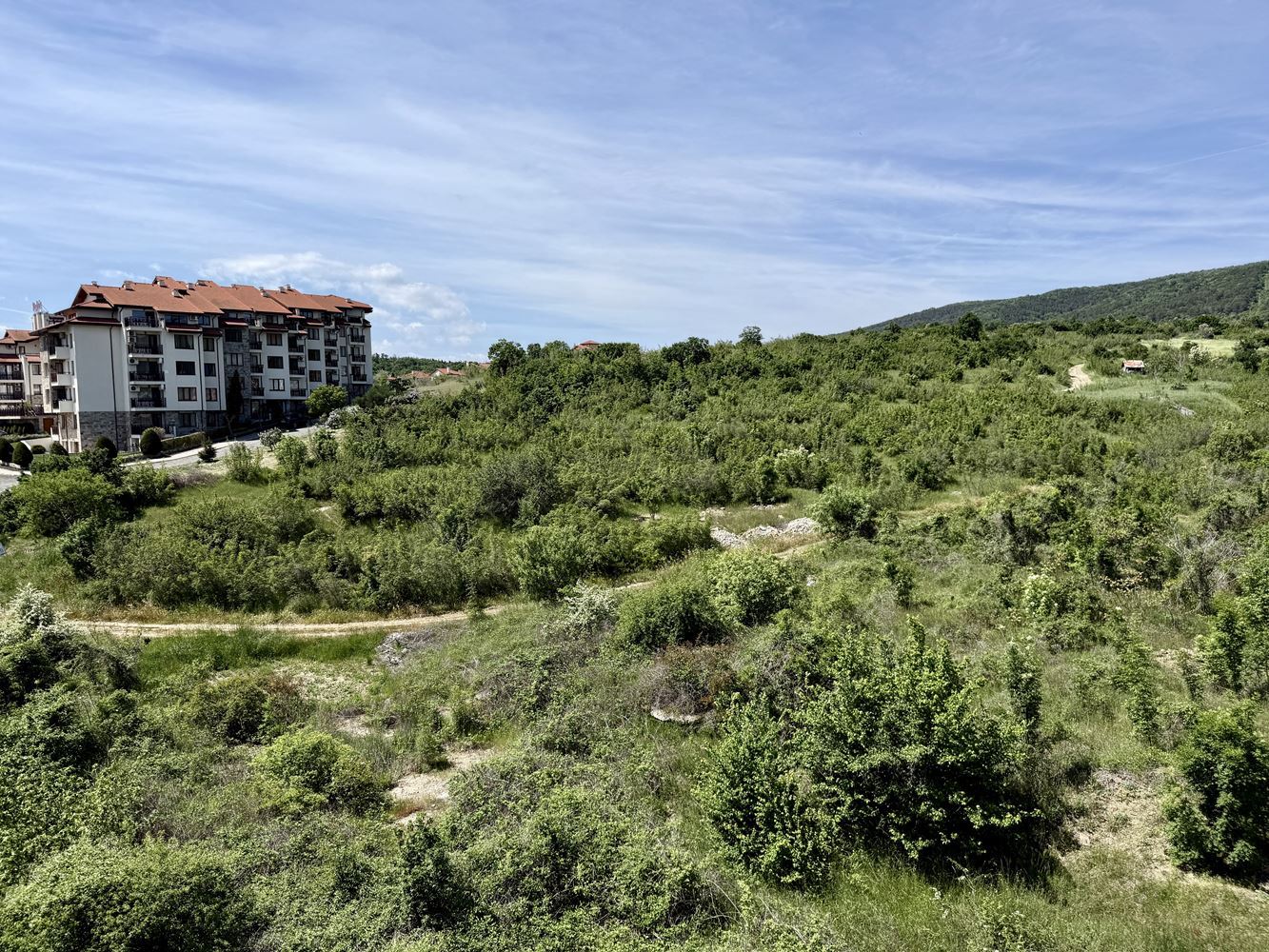 Cozy and fully furnished studio in Sveti Vlas – a perfect home by the sea with a low maintenance fee