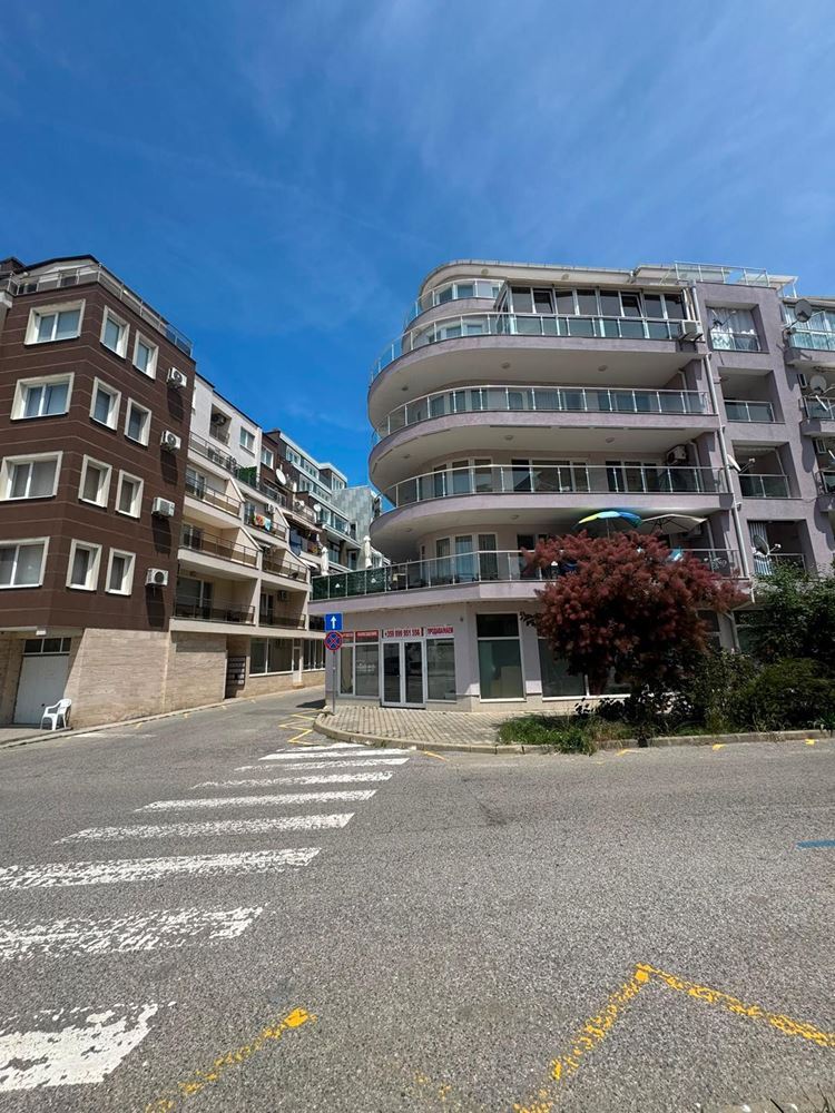 Spacious and cosy studio in the heart of the Old Town of Pomorie – only 50 metres from the beach