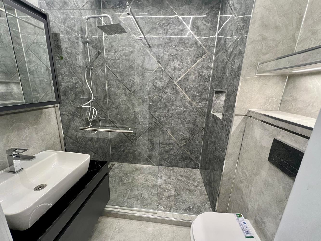 Modern One-Bedroom Apartment with Panoramic View in a Prestigious Complex – Ready to Move In