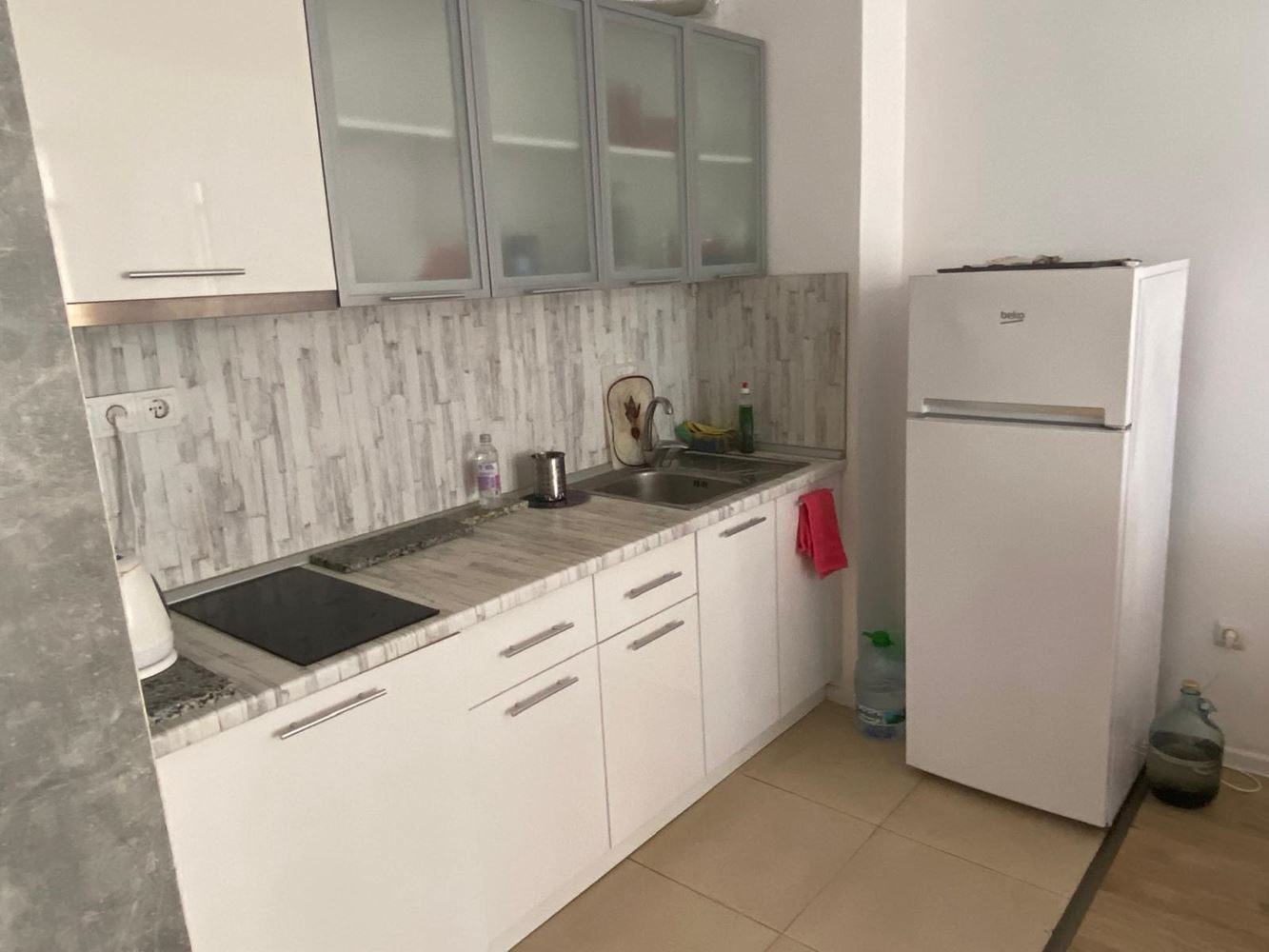 One-Bedroom Apartment in Pomorie – Furnished, with Garden and Excellent Location