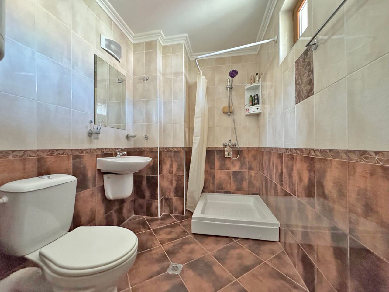 Spacious two-bedroom apartment in a boutique complex just meters from the sea in Sveti Vlas