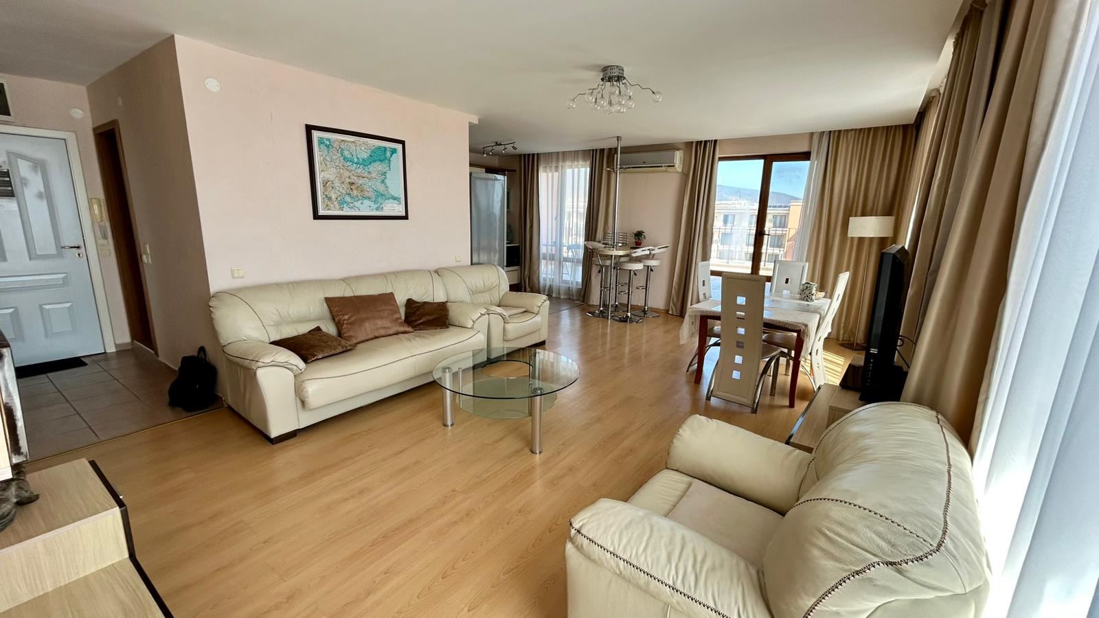 Sveti Vlas – three-bedroom apartment with direct panoramic sea view in a first-line complex