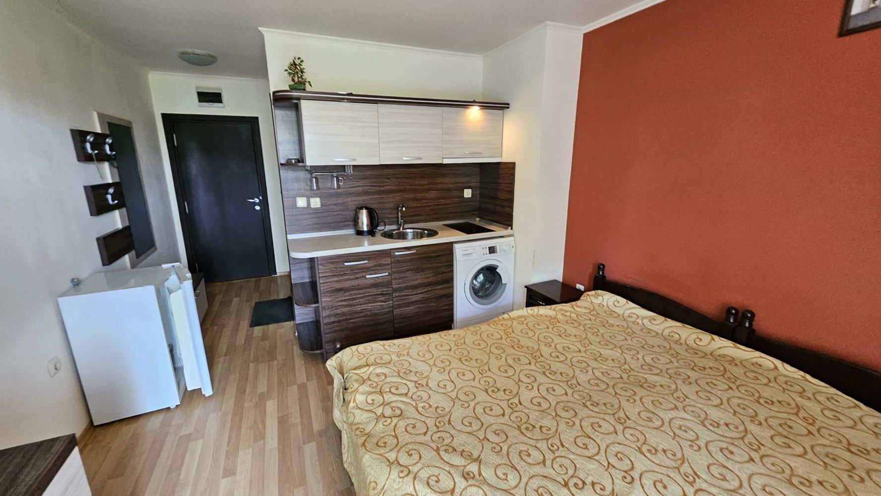 Cozy studio in a modern complex in Sunny Beach with swimming pool and fitness, a short walk from the beach