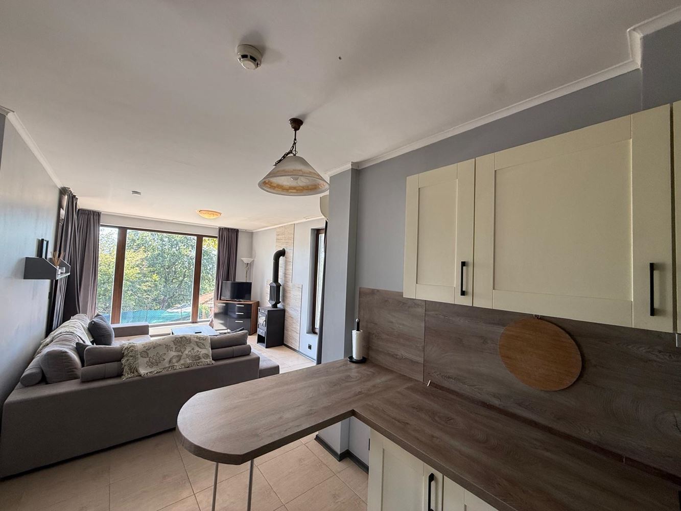 Spacious Apartment with Two Bedrooms and a Beautiful View in a Peaceful Complex near Sunny Beach
