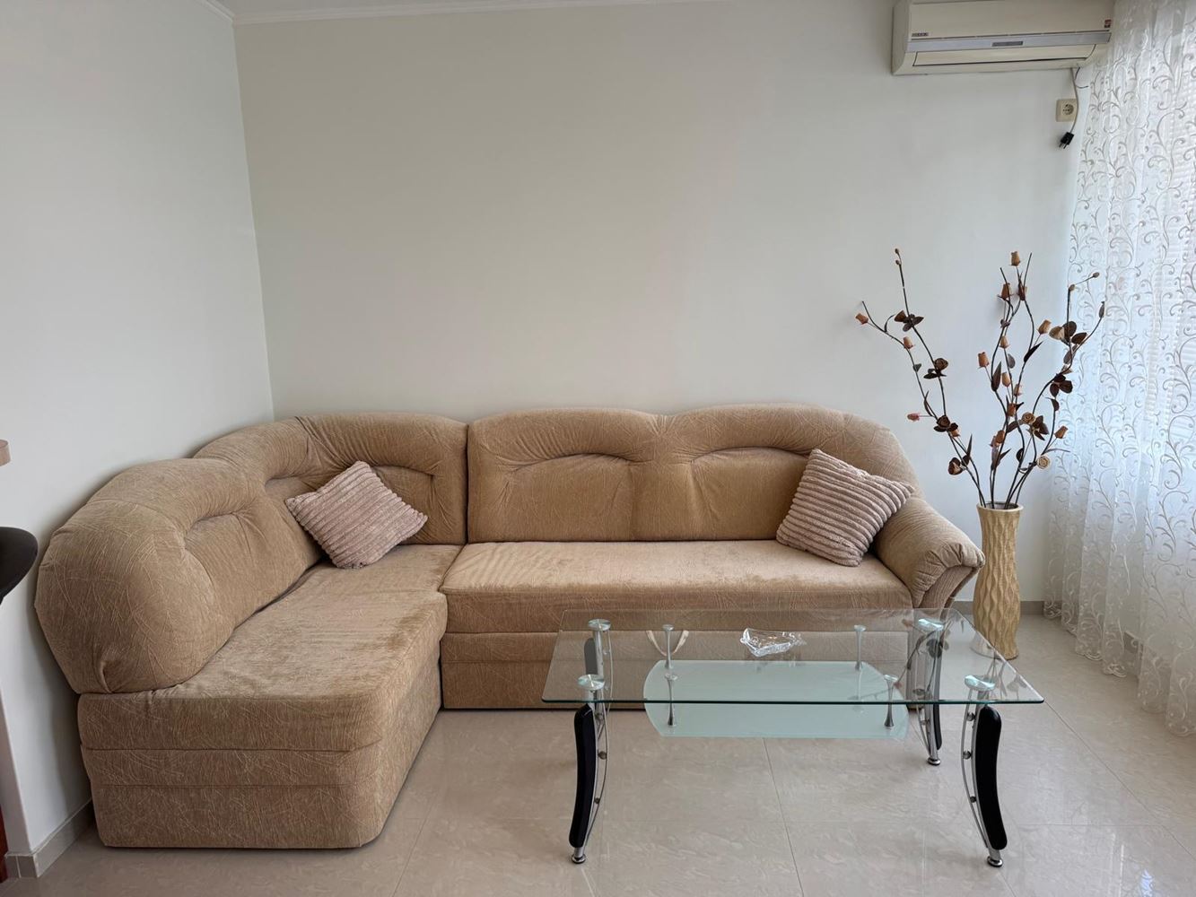 Beautiful One-Bedroom Apartment in Pomorie – Just 100 Metres from the Sea, Cosy and Comfortable, in Excellent Condition