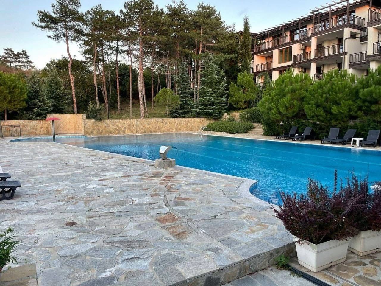 One-Bedroom Apartment with Pool View in Sozopol – Spacious, Furnished and Ready for Use