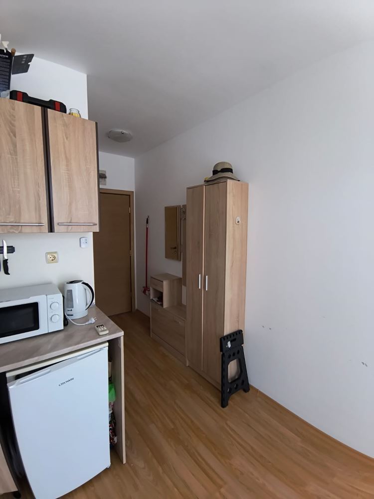 Exclusively furnished studio in a gated complex with rich infrastructure and a peaceful atmosphere