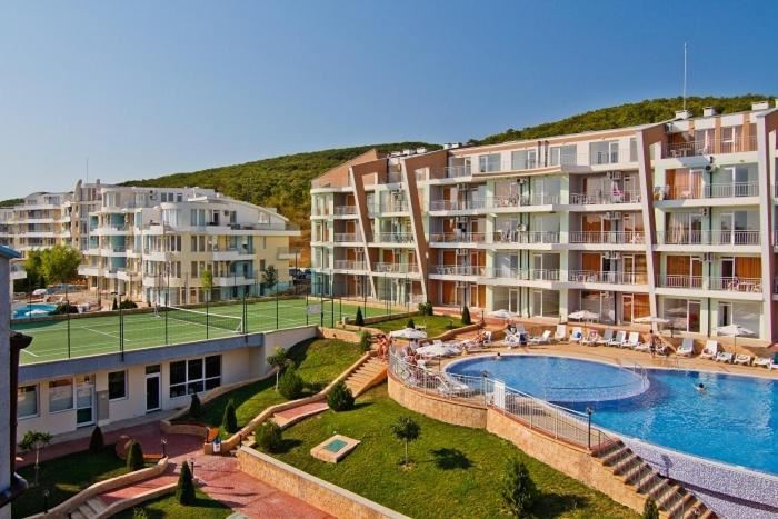 Small One-Bedroom Apartment with Direct Access to the Swimming Pool – A Cozy Property in a Complex with Extensive Facilities near Sunny Beach