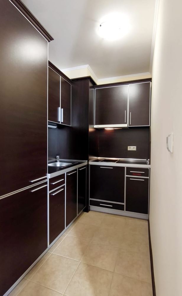 Luxury One-Bedroom Apartment on the First Line in Pomorie – Comfort and Seaside Atmosphere