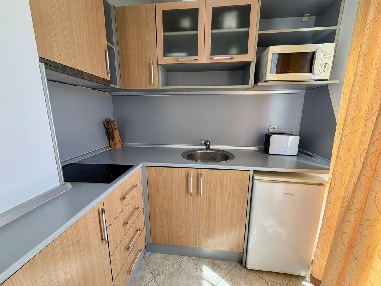 Spacious and fully furnished studio in a modern complex in Sunny Beach – an excellent property for living, holidays, and investment