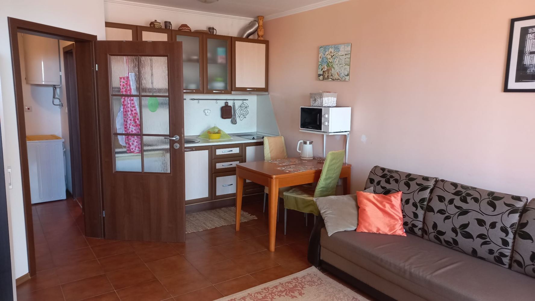 Cozy Studio in Sveti Vlas – Fully Furnished Property in a Complex with Excellent Amenities