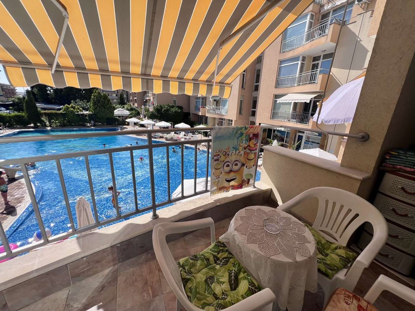 Spacious three-room apartment with two bedrooms and pool view in Sunny Beach