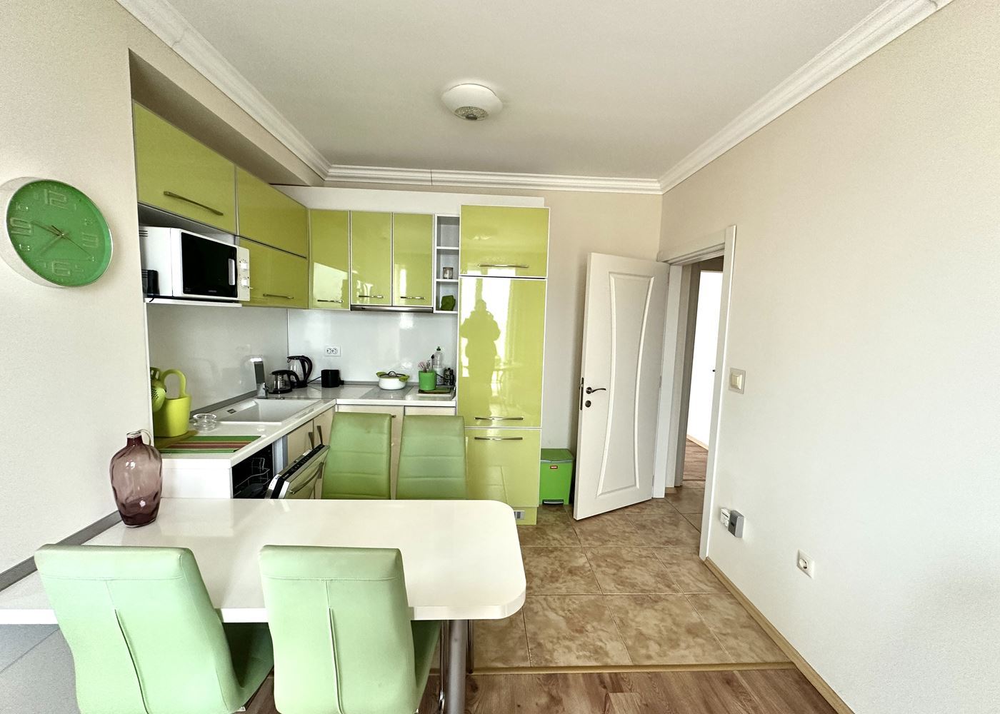 Spacious Two-Bedroom Apartment with Sea Panorama in Ravda