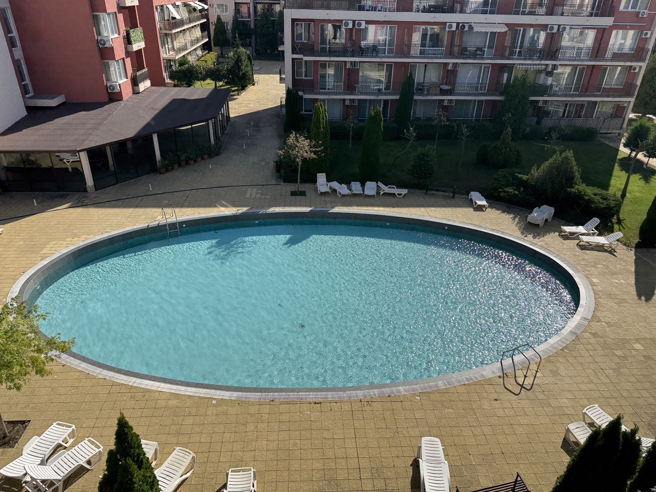 Studio with pool view in a complex with excellent infrastructure in Sunny Beach