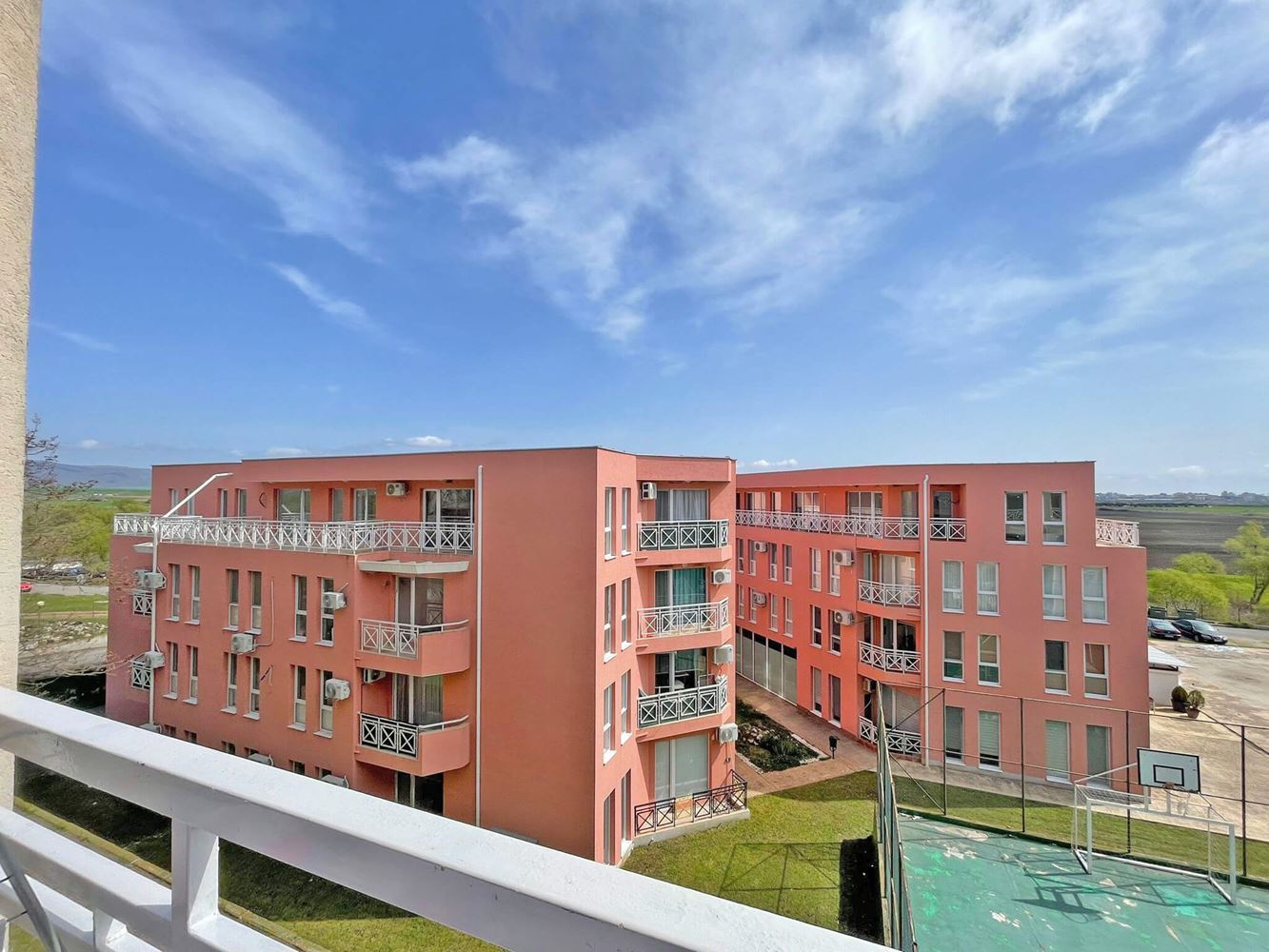 Cozy one-bedroom apartment in a modern complex near Sunny Beach – comfort, tranquility, and excellent amenities