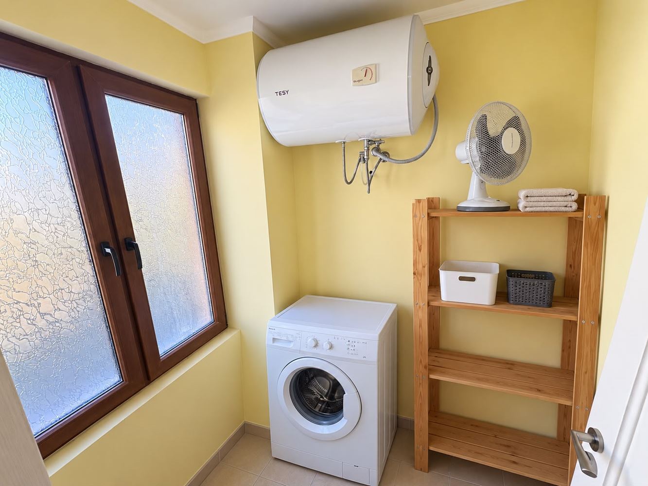 Spacious Three-Bedroom Apartment 100 m from the Sea in Ravda – No Maintenance Fee