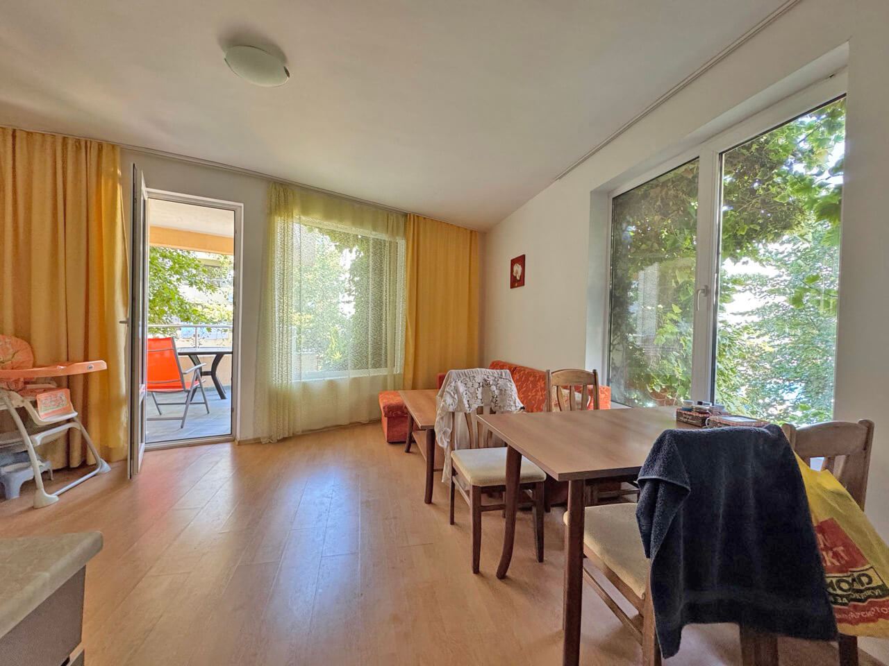 Two-room apartment with pool view, 100 m from the beach in Sunny Beach