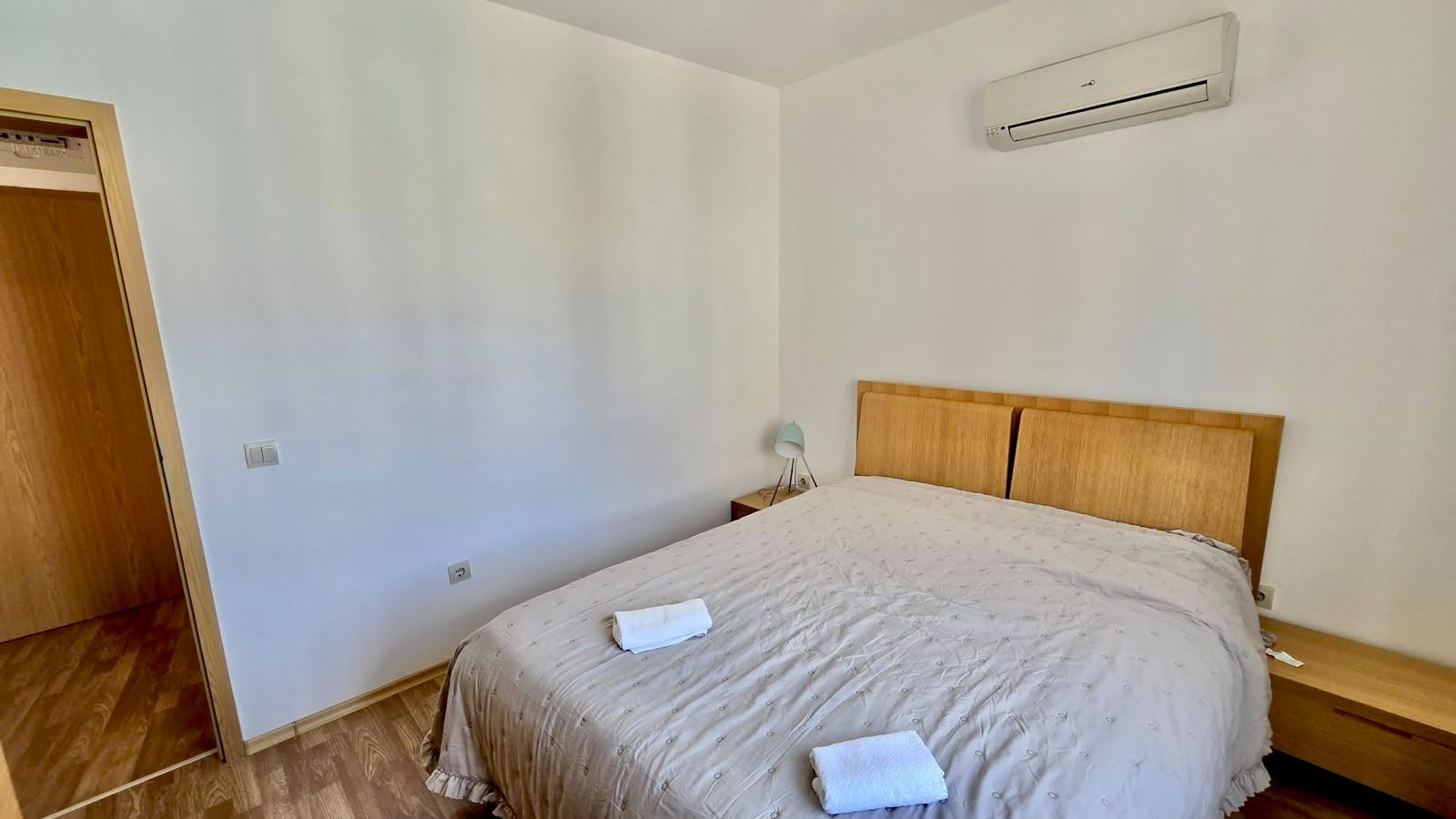 Attractive one-bedroom apartment with pool view in Aheloy