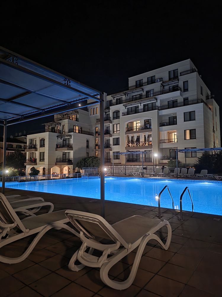 Sea Comfort with a Private Garden – One-Bedroom Apartment Just Steps from the Beach in Sveti Vlas