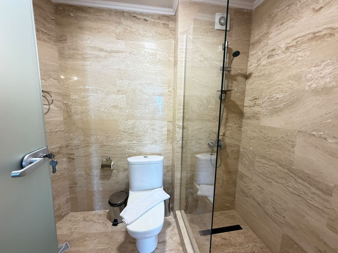 Luxury first-line sea apartment in Sunny Beach with frontal sea view
