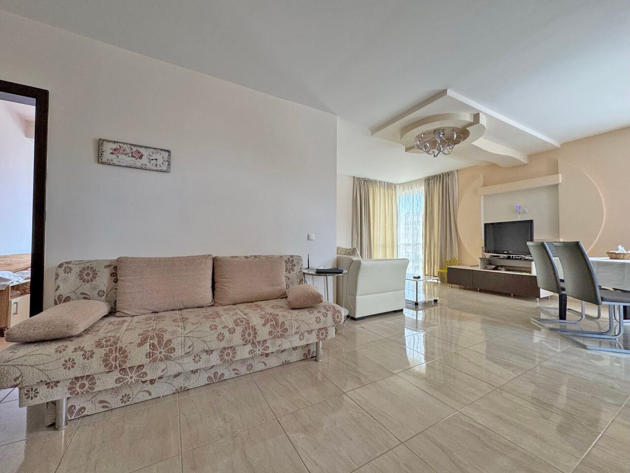 Two-bedroom apartment in Sunny Beach – fully furnished, with swimming pool and excellent investment potential