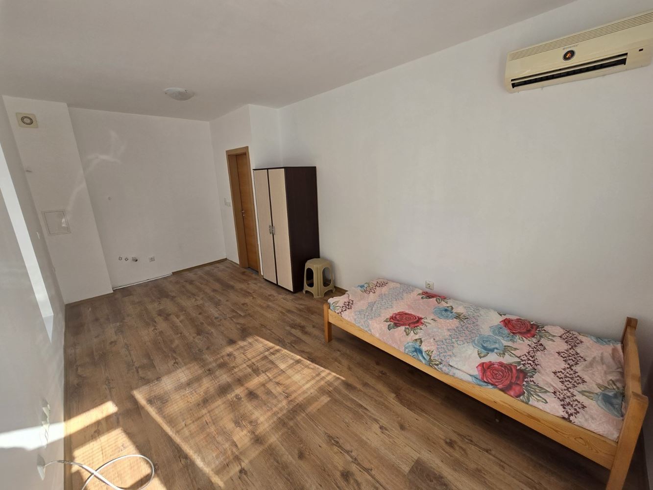 Cozy Studio with Private Entrance and Southwest Exposure – Peace and Comfort Near Sunny Beach